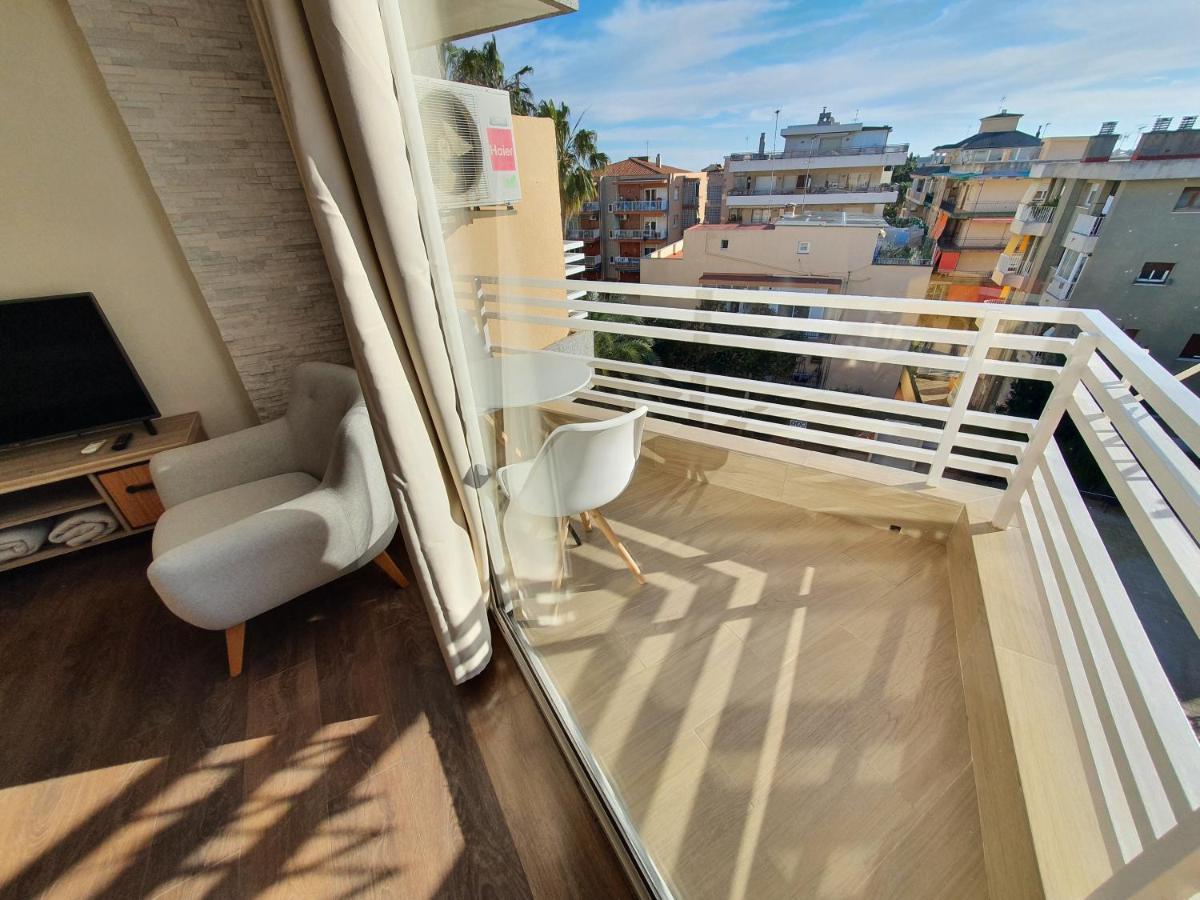 Piso Familiar Salou Apartment Exterior foto