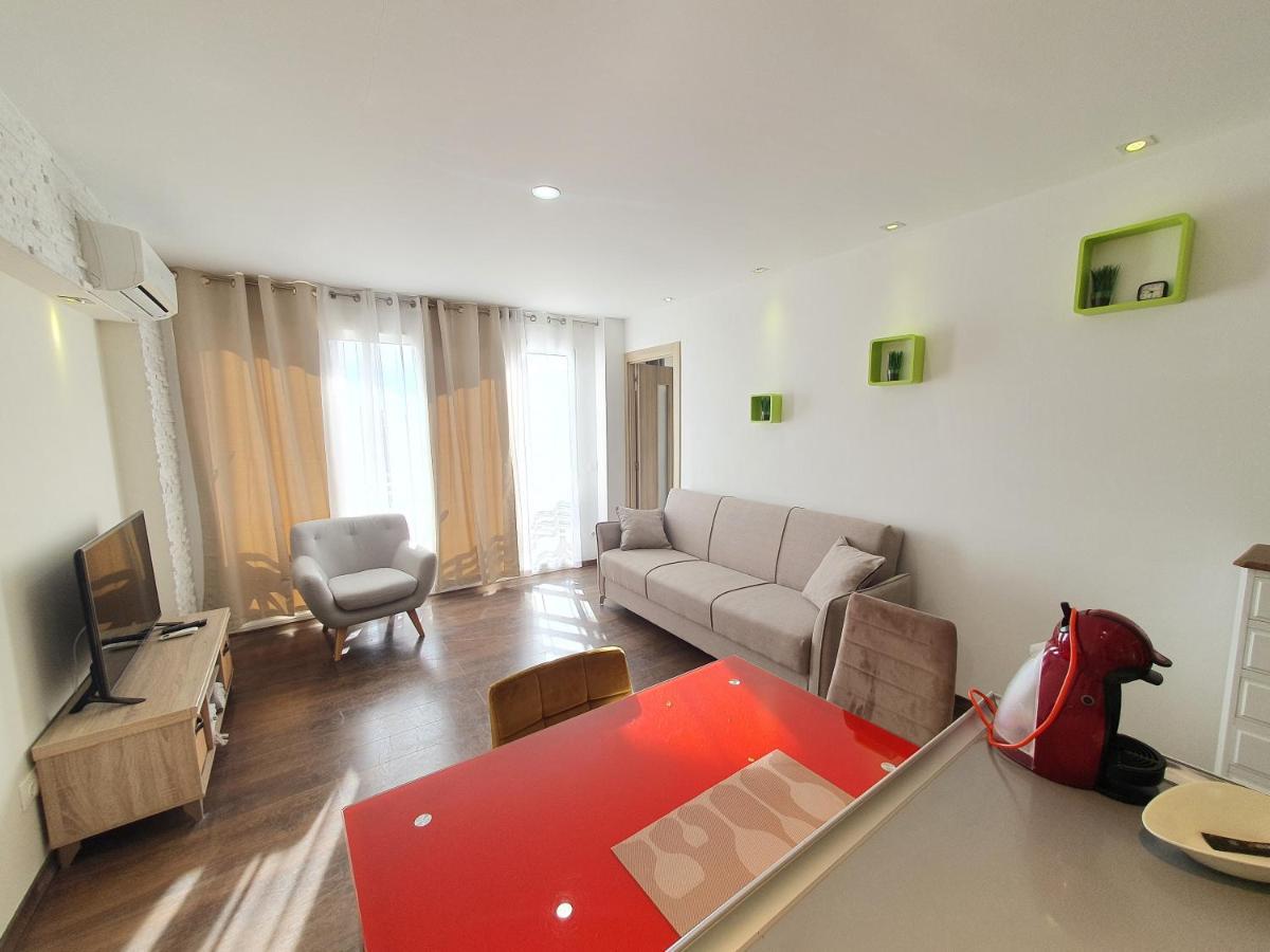 Piso Familiar Salou Apartment Exterior foto
